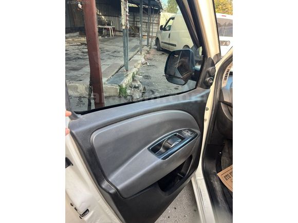 FIAT DOBLO MAXI 2014