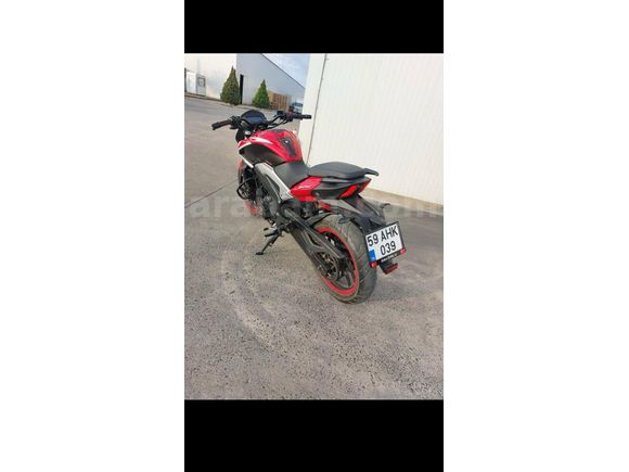 2023 . 11.200 km dominar 250