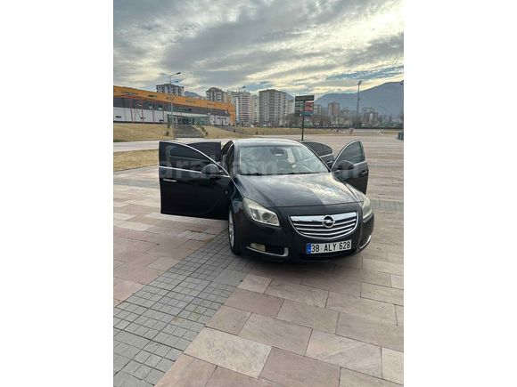 Sahibinden Opel Insignia 1.6 T Cosmo 2010 Model 