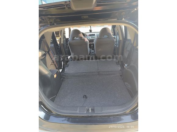 Sahibinden Honda Jazz 1.4 LS Sport 2008 Model  56.000 km Siyah