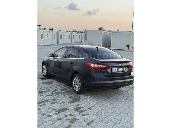 Sahibinden Ford Focus 1.6 TDCi Titanium 2013 Model 
