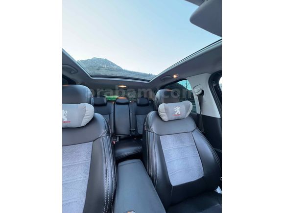Sahibinden Peugeot 3008 1.6 e-HDi Feline 2014 Model Gümüşhane 155.000 km Siyah