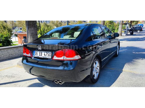Sahibinden Honda Civic 1.6 Elegance 2011 Model  285.000 km Siyah