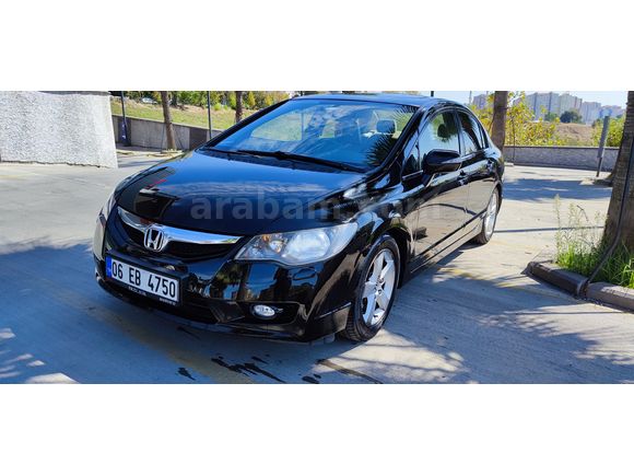 Sahibinden Honda Civic 1.6 Elegance 2011 Model  285.000 km Siyah