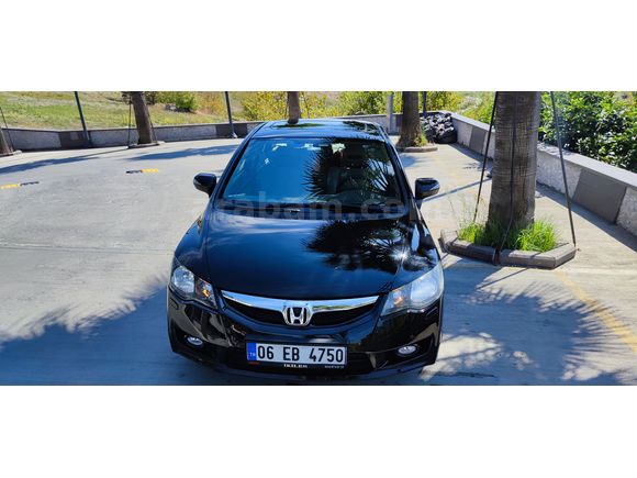 Sahibinden Honda Civic 1.6 Elegance 2011 Model  285.000 km Siyah