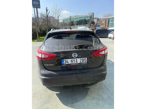 Sahibinden Nissan Qashqai 1.6 dCi Sky Pack 2017 Model
