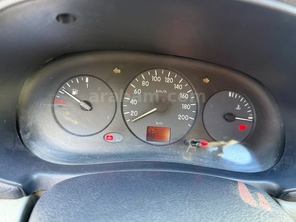  Öğretmende satılık 