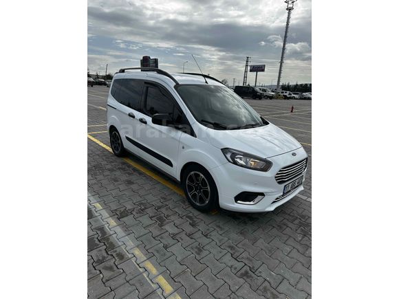 Sahibinden Ford Tourneo Courier 1.5 TDCi Titanium Plus 2023 Model 