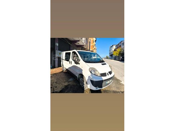 Sahibinden Renault Trafic 2.0 DCI Grand Confort 2013 Model  146.000 km Beyaz