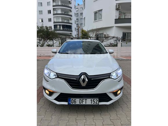 Sahibinden Renault Megane 1.5 dCi Joy 2016 Model Mersin 208000 km Beyaz