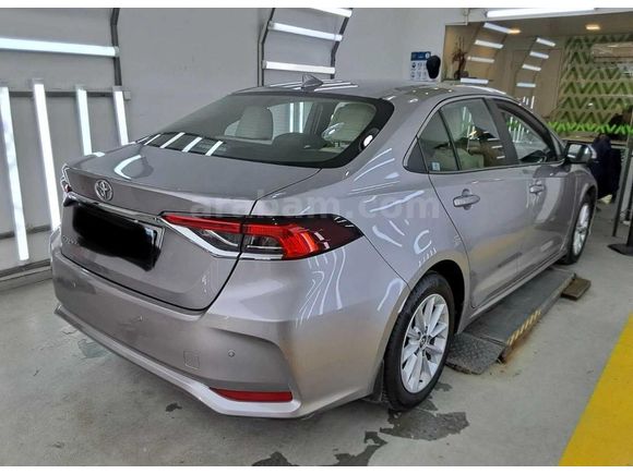 COROLLA 1.6 OTOMATİK 70 BİNDE HATASIZ