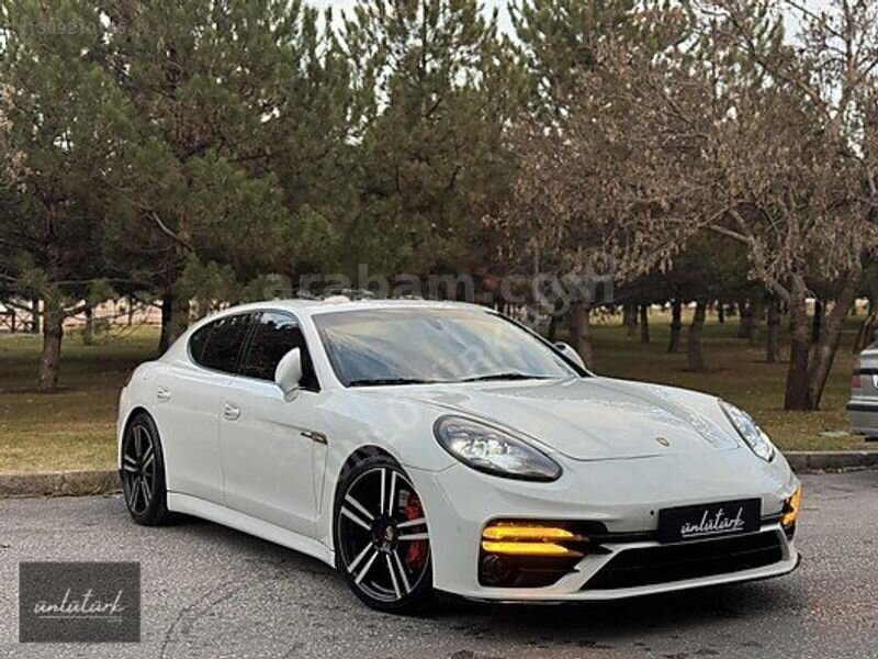 Galeriden Porsche Panamera Diesel 2012 Model Konya 310.000 km Beyaz