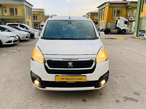 2018 MODEL 190 BİNDE ÇOK TEMİZ
