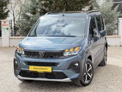 AKSA'DAN 2025 RIFTER GT BOYASIZ 19.000KM LANSMAN MAVİ SIFIR GİBİ