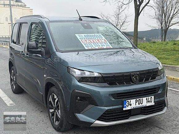 2024 MODEL PEUGEOT RİFTER 1.5 GT % 20 FATURALI LANSMAN RENK