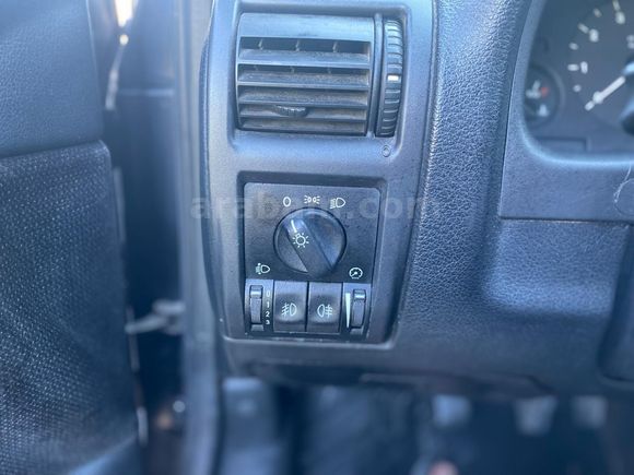 OPEL ASTRA 1.6 16 valf CD 2000 Model