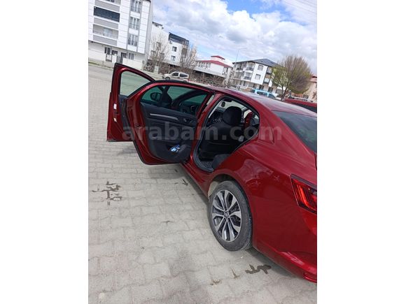 Sahibinden Renault Megane 1.3 TCe Icon 2023 Model