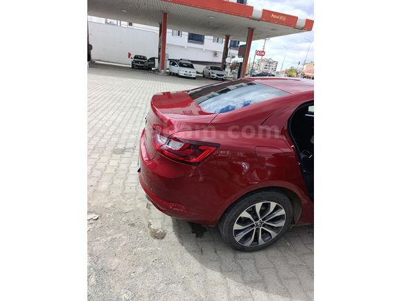 Sahibinden Renault Megane 1.3 TCe Icon 2023 Model