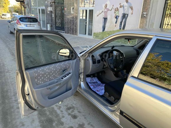 Sahibinden Hyundai Accent 1.5 CRDi Admire 2006 Model 