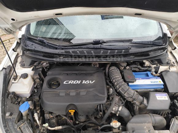 Sahibinden Hyundai Elantra 1.6 CRDi Elite 2015 Model