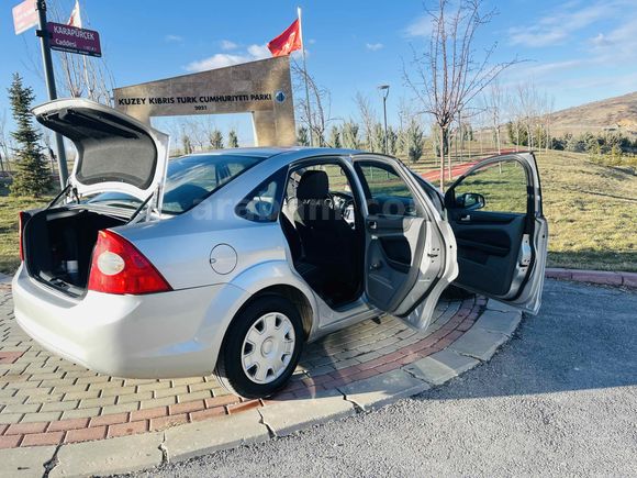 Sahibinden Ford Focus 1.6 Comfort 2011 Model Ankara