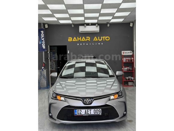 Sahibinden Toyota Corolla 1.5 Dream 2022 Model Adıyaman 70.000 km Gri (Gümüş)