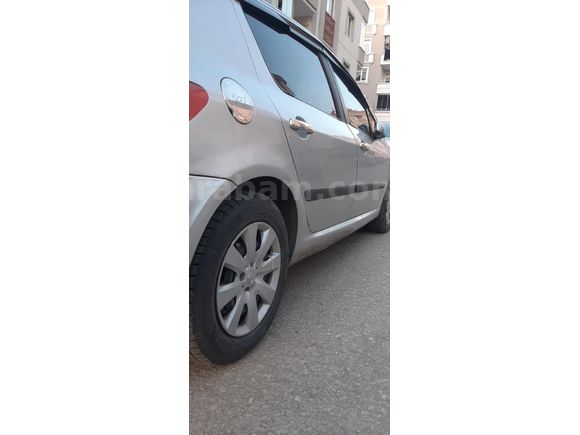 Sahibinden Peugeot 307 1.6 XT 2004 Model