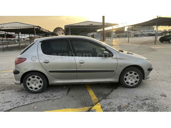 Sahibinden Peugeot 206 1.4 HDi X-line 2005 Model 