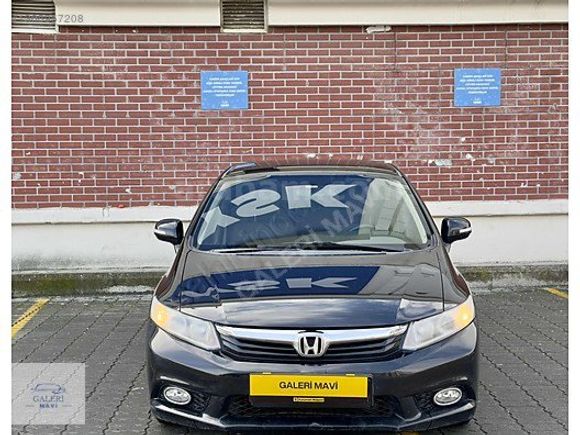 GALERİ MAVİ'DEN 2012 MODEL 1.6 İVTEC DEĞİŞENSİZ DÜŞÜK KM CİVİC