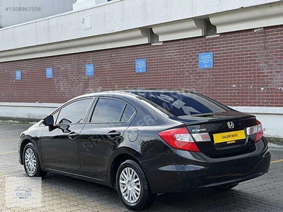 GALERİ MAVİ'DEN 2012 MODEL 1.6 İVTEC DEĞİŞENSİZ DÜŞÜK KM CİVİC