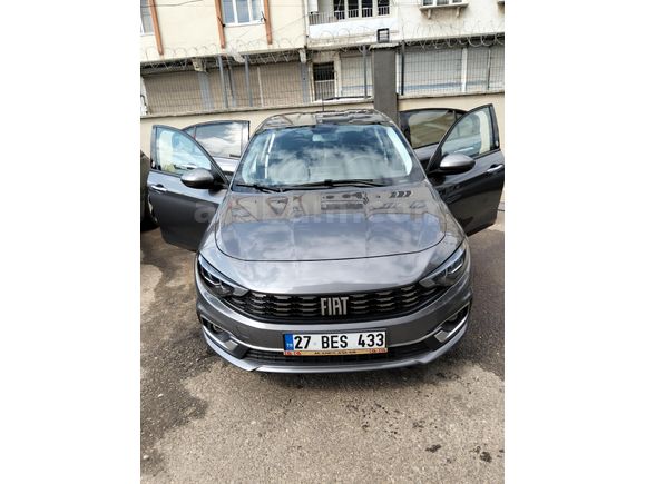 Sahibinden Fiat Egea 1.6 Multijet Lounge 2023 Model  58.000 km Gri