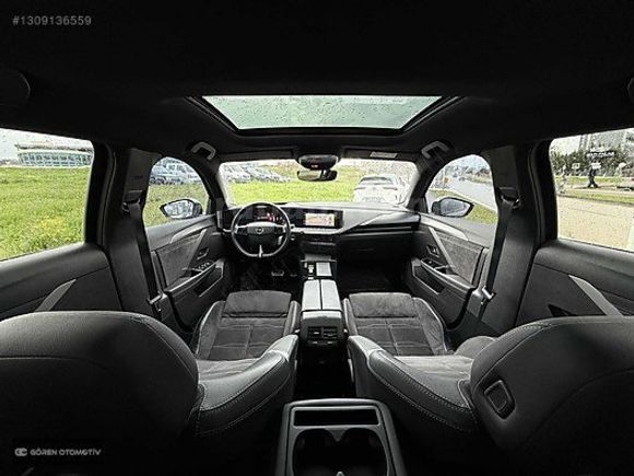 GÖREN OTOMOTİV 2023 OPEL ASTRA-e ULTIMATE CAM TVN HATASIZ