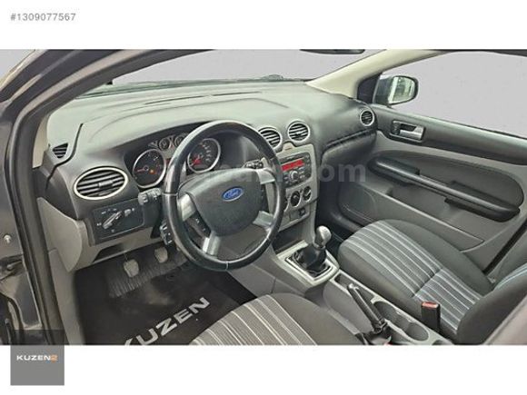 KUZEN2 MERKEZ 2011 FORD FOCUS 1.6 COMFORT
