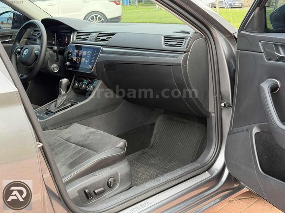 PODIUM AUTO 2023 SÜPER-B PRESTİJ CAM TAVAN K.ISITMA GERİ GRŞ