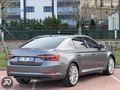 PODIUM AUTO 2023 SÜPER-B PRESTİJ CAM TAVAN K.ISITMA GERİ GRŞ