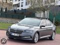 PODIUM AUTO 2023 SÜPER-B PRESTİJ CAM TAVAN K.ISITMA GERİ GRŞ
