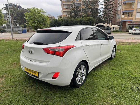 2013 Model İ30 Otomatik
