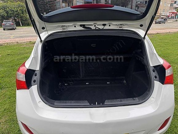 2013 Model İ30 Otomatik