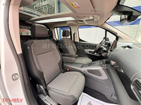 TRUSTY ONATÇA'DAN OPEL COMBO ULTİMATE