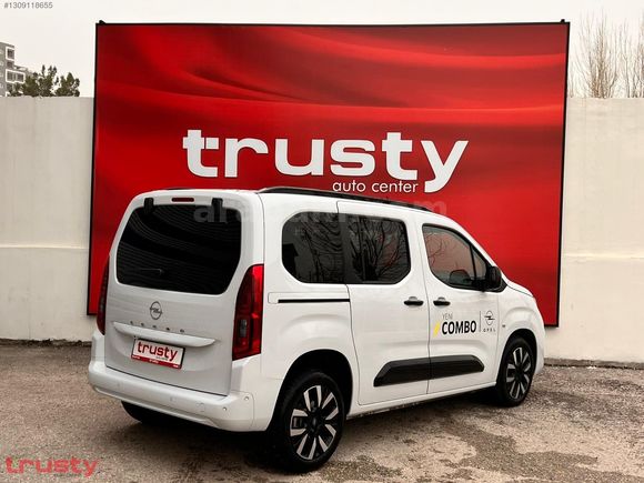 TRUSTY ONATÇA'DAN OPEL COMBO ULTİMATE