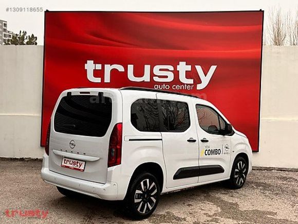 TRUSTY ONATÇA'DAN OPEL COMBO ULTİMATE