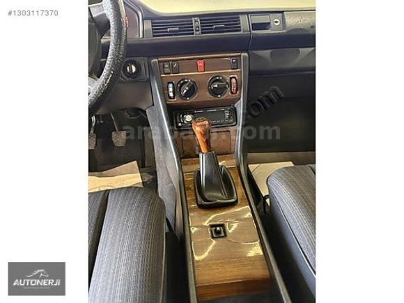 AUTONERJİDEN 1989 Model Mercedes Benz 200 E Sunroof Servs Bakmlı