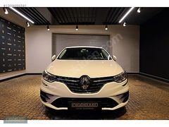 NİĞDELİLER 2022 Renault Megane Sedan 1.3 TCe Joy Comfort / 7784