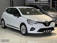 2022 CLIO 1.0 TCe TOUCH X-TRONIC KUSURSUZ TEMİZLİKTE 47 BİN KM