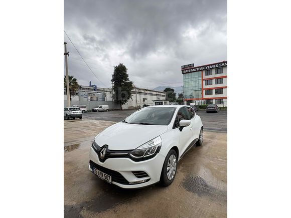Sahibinden Renault Clio 0.9 TCe Sport Tourer Touch 2020 Model  70.800 km Beyaz