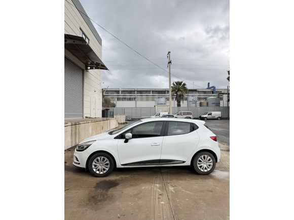 Sahibinden Renault Clio 0.9 TCe Sport Tourer Touch 2020 Model  70.800 km Beyaz