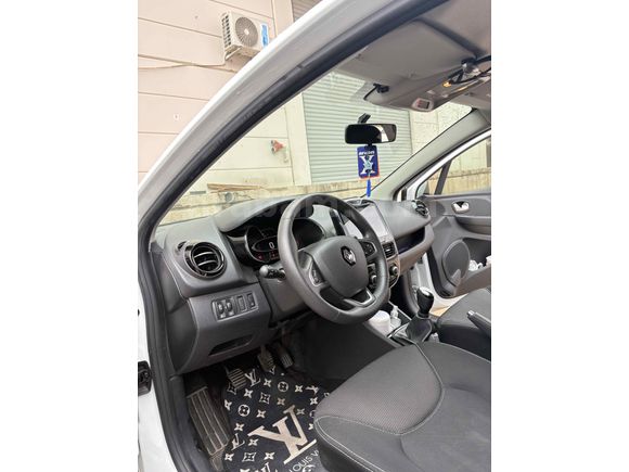 Sahibinden Renault Clio 0.9 TCe Sport Tourer Touch 2020 Model  70.800 km Beyaz