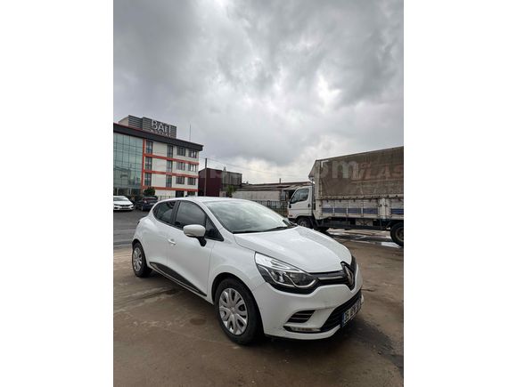 Sahibinden Renault Clio 0.9 TCe Sport Tourer Touch 2020 Model  70.800 km Beyaz