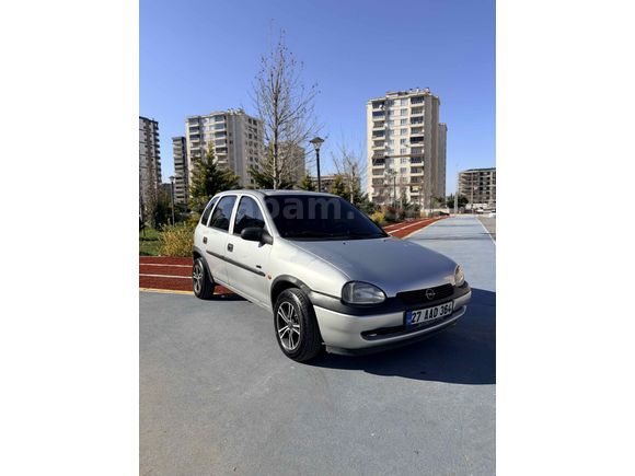 Klimalı Orjinal Km Sahibinden Opel Corsa 1.2 Swing 2000 Model  