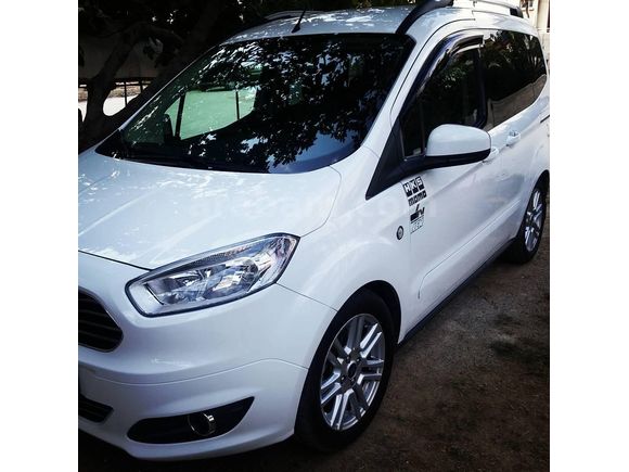 Öğretmenden Ford Tourneo Courier 1.6 TDCi Journey Titanium Plus 2016 Model 